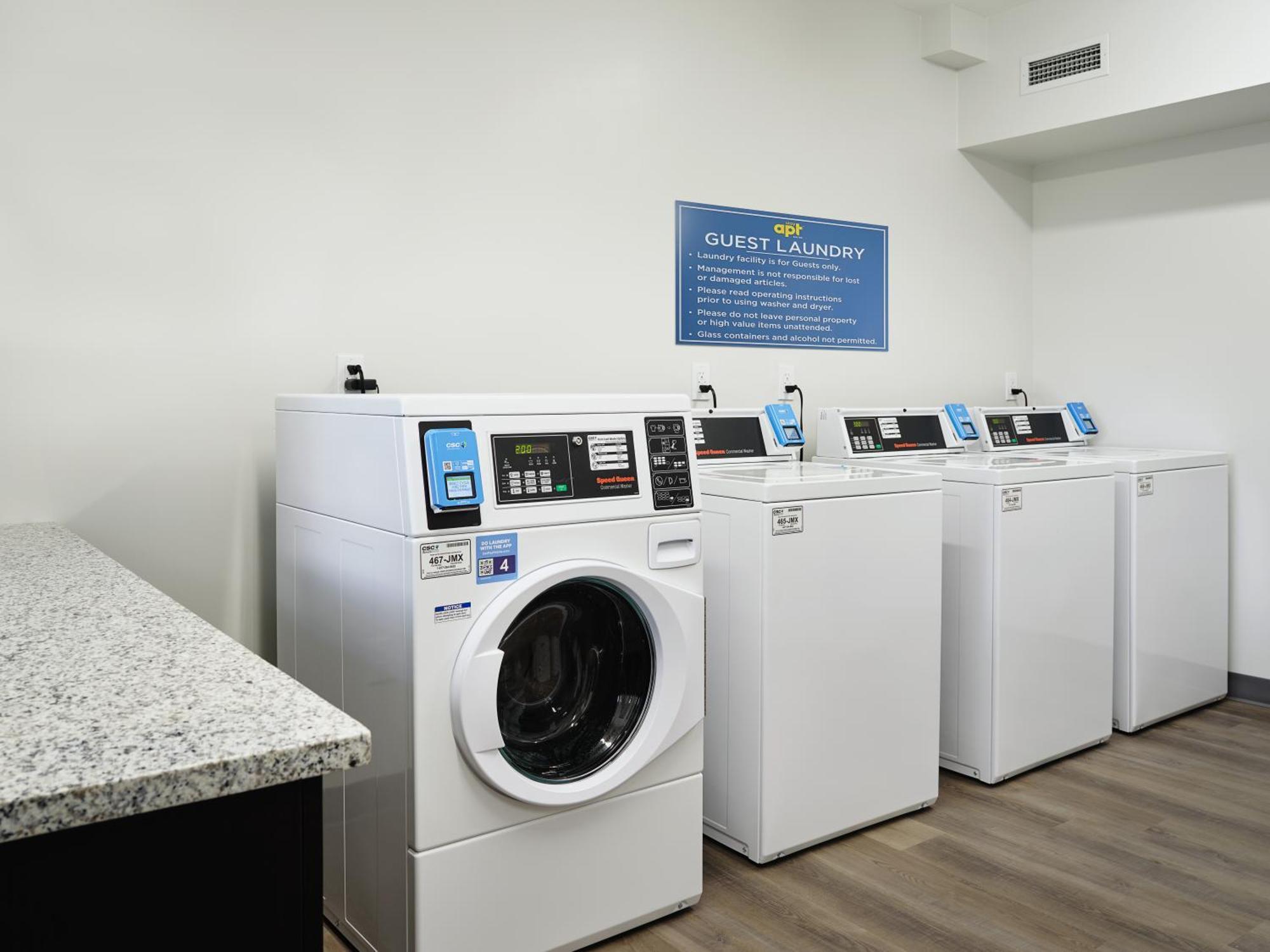 Hotel Stayapt Columbus-fort Benning