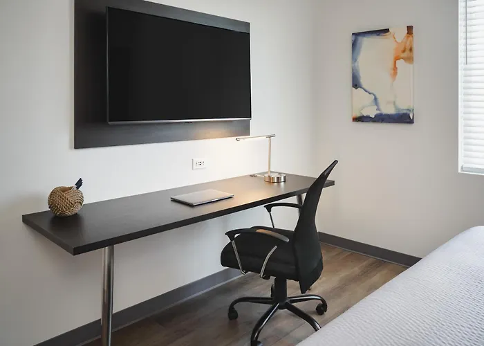 Stayapt Suites Columbus-Fort Benning